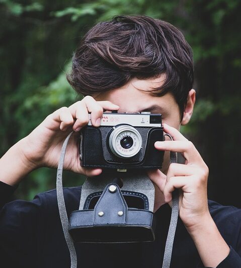 AI Takes the Reins: How Artificial Intelligence is Revolutionizing the Classroom