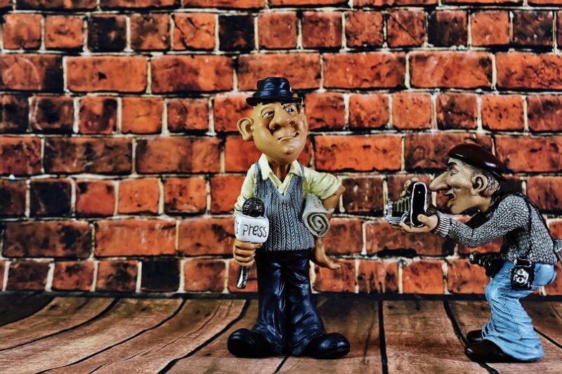 Revolutionizing Reporting: How AI is Automating the Newsroom