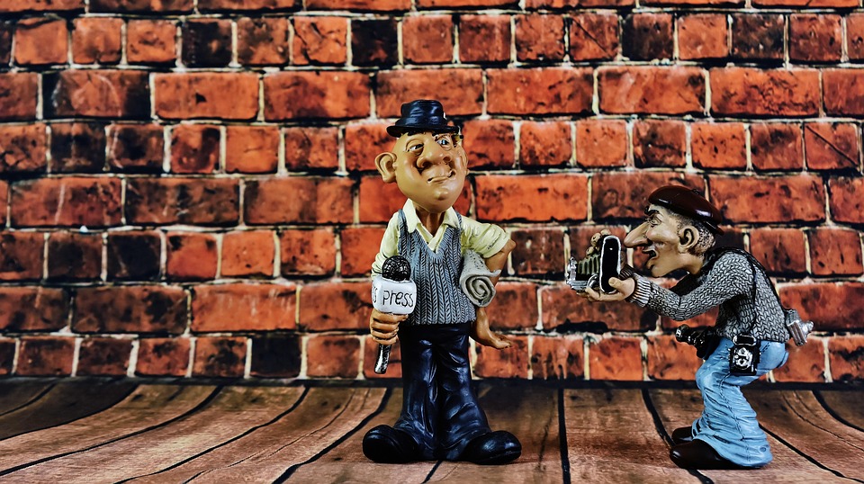 Revolutionizing Reporting: How AI is Automating the Newsroom